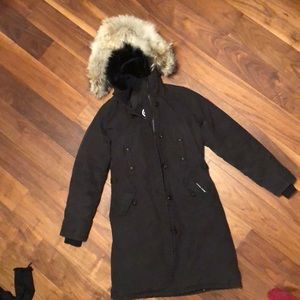 Canada Goose Kensington Parka xs